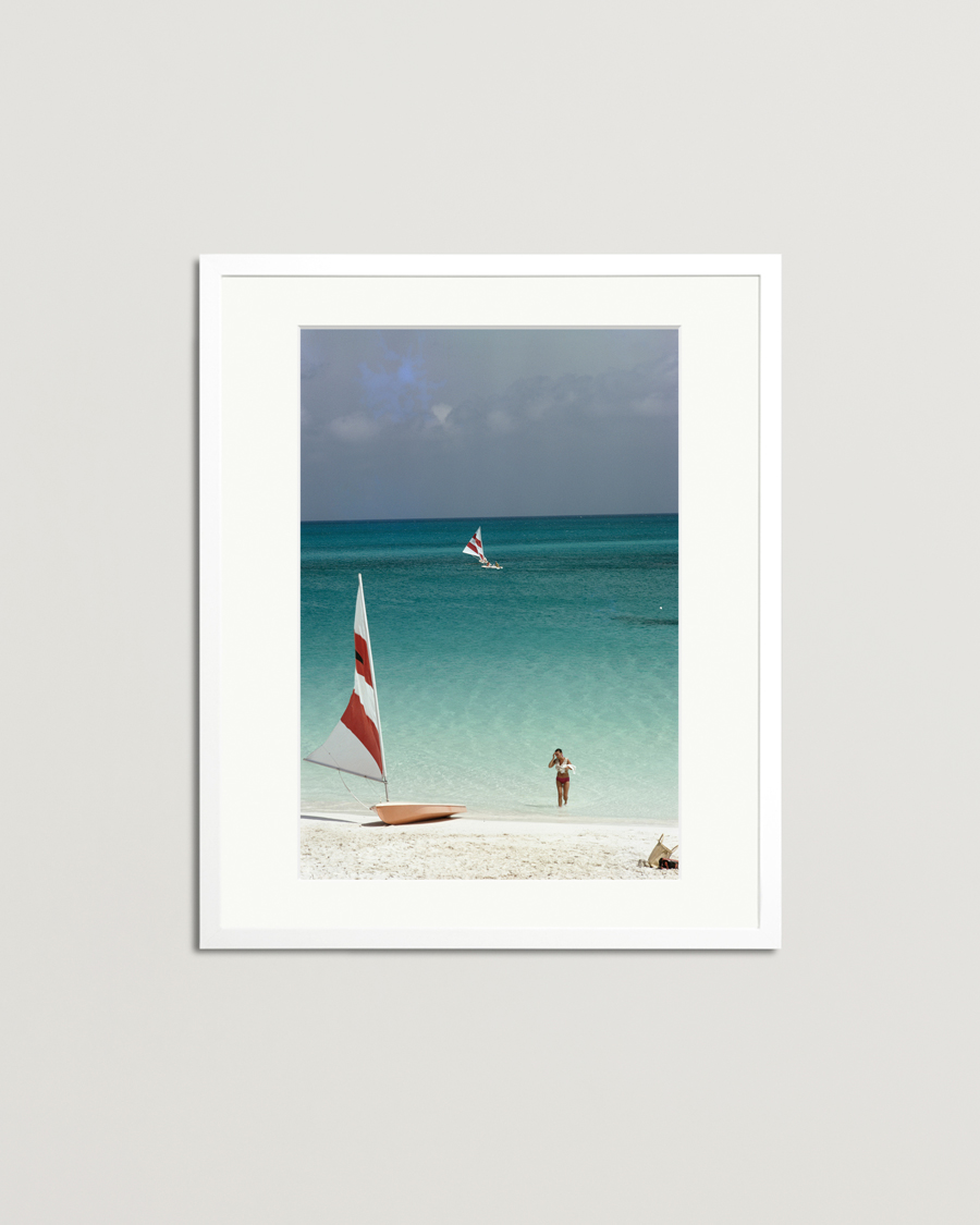 Heren | Posters | Sonic Editions | Framed Slim Aarons Great Harbour Cay