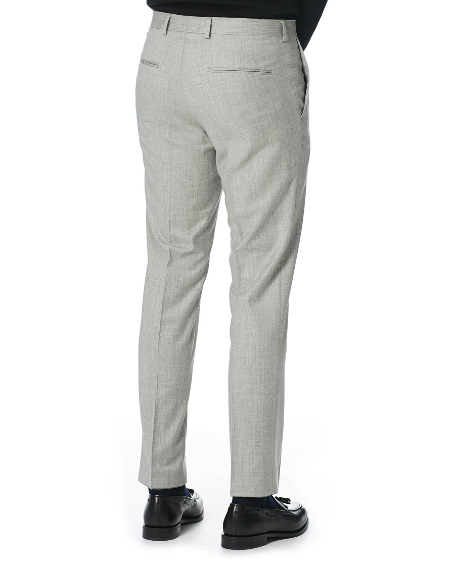 Homme | Costumes | Oscar Jacobson | Egel Wool/Silk Patch Pocket Suit Light Grey