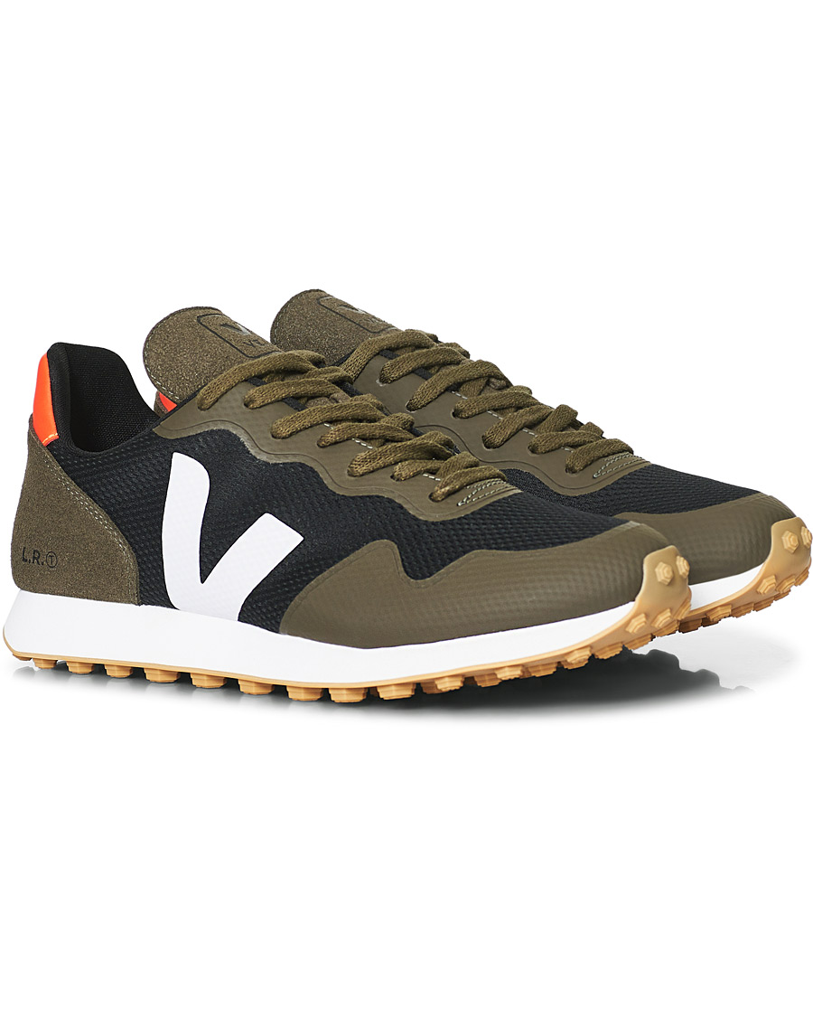 Homme | Veja SDU Vegan Running Sneaker Black/White/Khaki | Veja | SDU Vegan Running Sneaker Black/White/Khaki