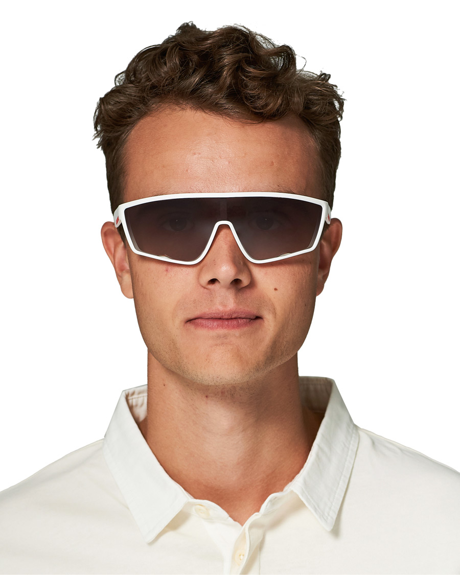 Homme | Prada Linea Rossa 0PS 09US Active Sunglasses White/Mirror | Prada Linea Rossa | 0PS 09US Active Sunglasses White/Mirror