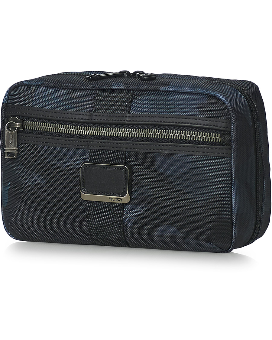 Homme | TUMI Alpha Bravo Reno Travel Kit Navy Camouflage | TUMI | Alpha Bravo Reno Travel Kit Navy Camouflage