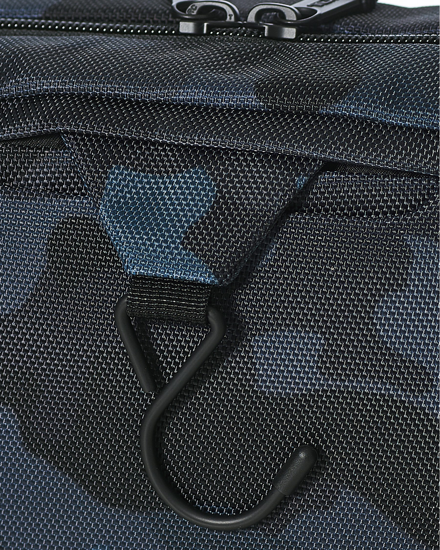 Homme | TUMI Alpha Bravo Reno Travel Kit Navy Camouflage | TUMI | Alpha Bravo Reno Travel Kit Navy Camouflage