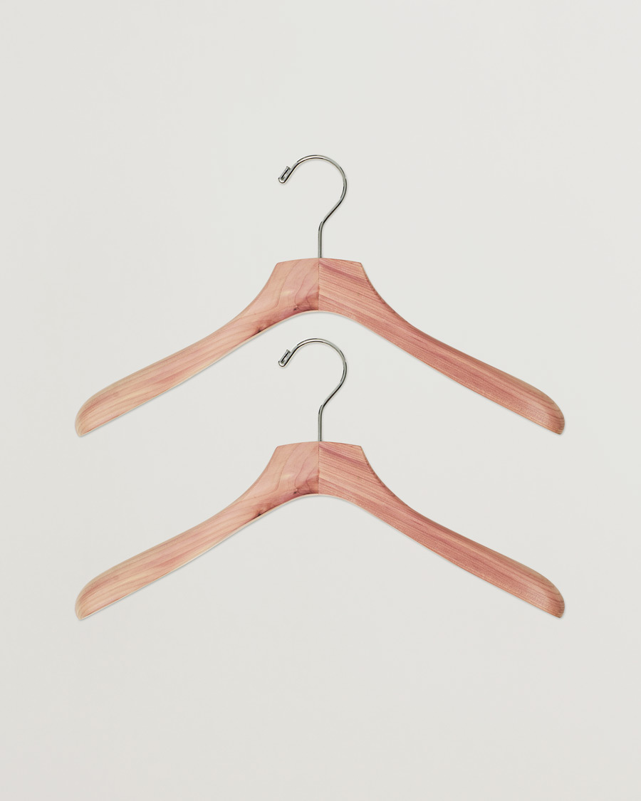 Heren | Care with Carl 2-Pack Cedar Wood Jacket Hanger | Care with Carl | 2-Pack Cedar Wood Jacket Hanger