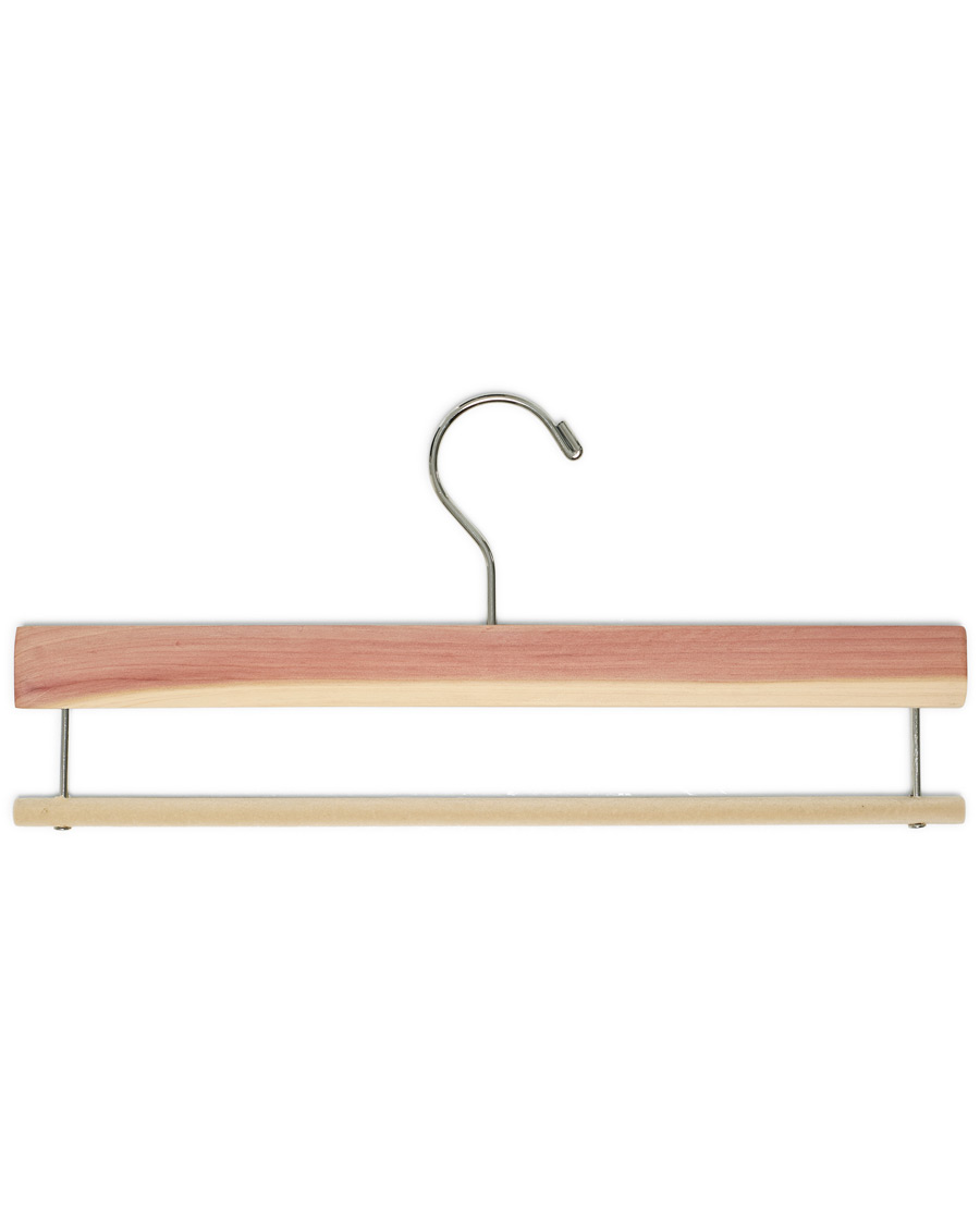 Homme | Care with Carl 5-Pack Cedar Wood Trouser Hanger | Care with Carl | 5-Pack Cedar Wood Trouser Hanger
