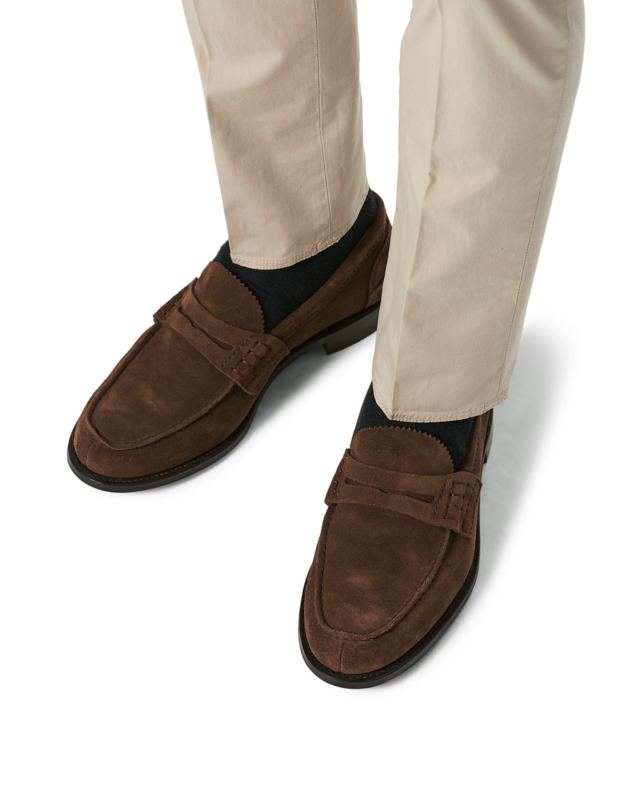 Heren | Church's Pembrey Suede Penny Loafers Sigar Brown | Church's | Pembrey Suede Penny Loafers Sigar Brown