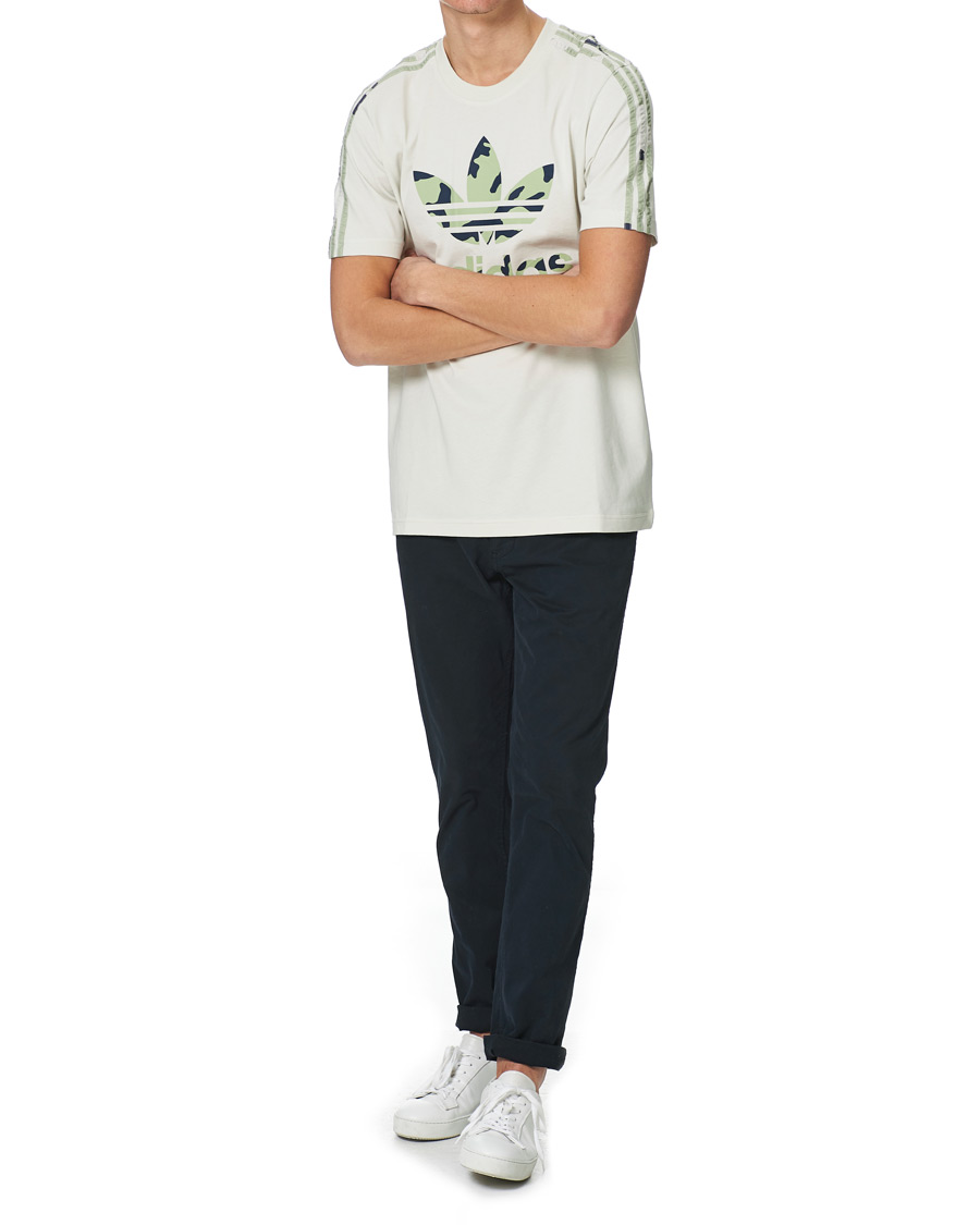 Homme | T-shirts | adidas Originals | Camo Infill Tee White