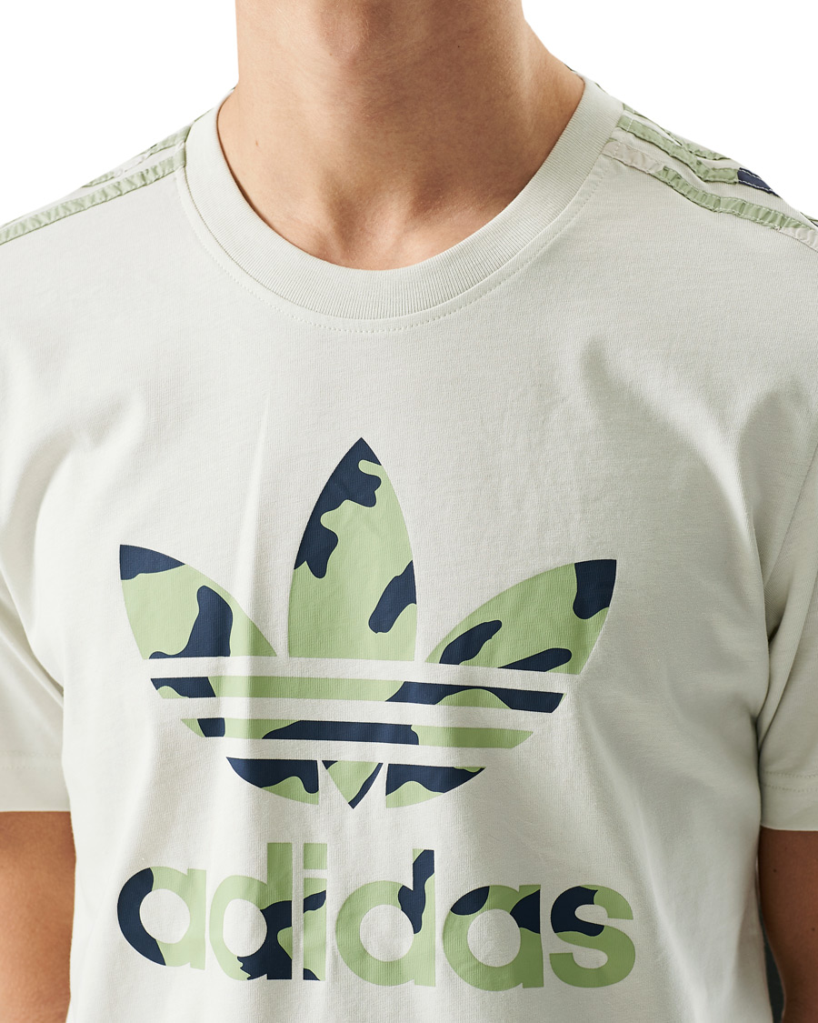 Homme | T-shirts | adidas Originals | Camo Infill Tee White