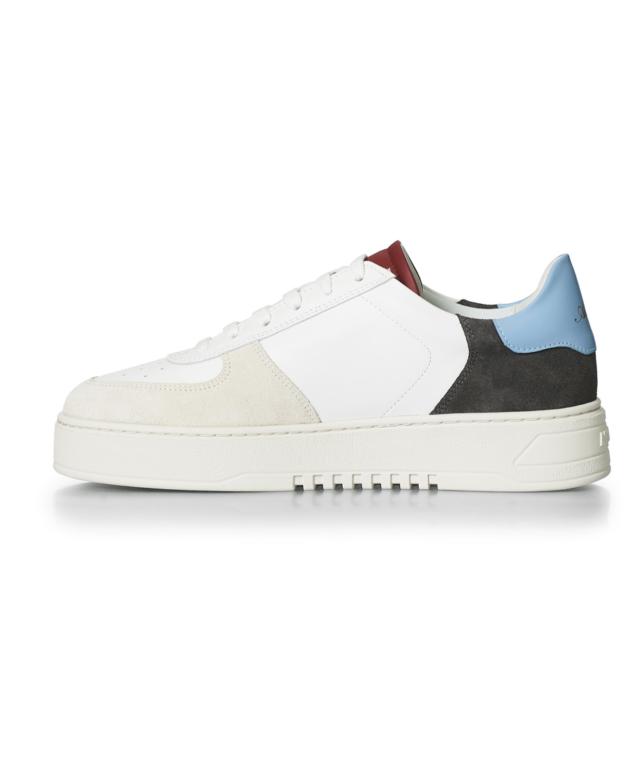 Homme | Axel Arigato Orbit Sneaker White/Blue/Red | Axel Arigato | Orbit Sneaker White/Blue/Red