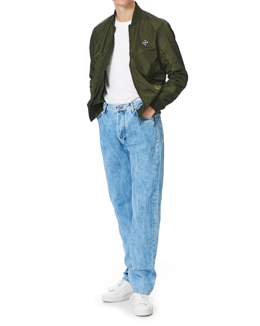 Homme | Jeans | J.Lindeberg | Johnny Light Washed Loose Jeans Light Blue