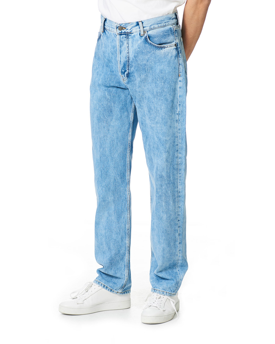 Homme | Jeans | J.Lindeberg | Johnny Light Washed Loose Jeans Light Blue