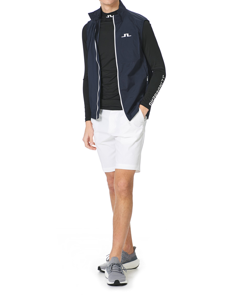 Homme | Shorts | J.Lindeberg | Vent Tight Golf Shorts White