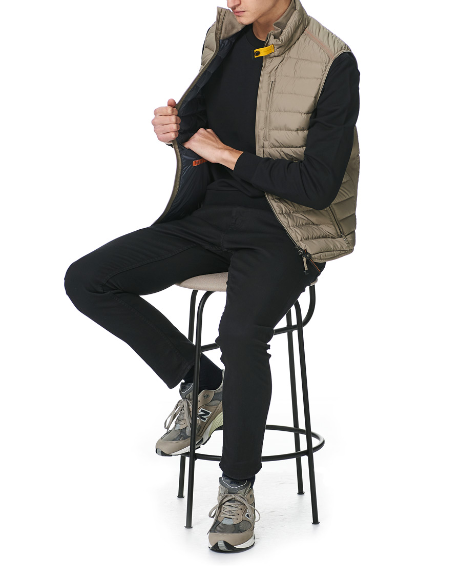 Homme | Manteaux Et Vestes | Parajumpers | Perfect Super Lightweight Vest Atmosphere
