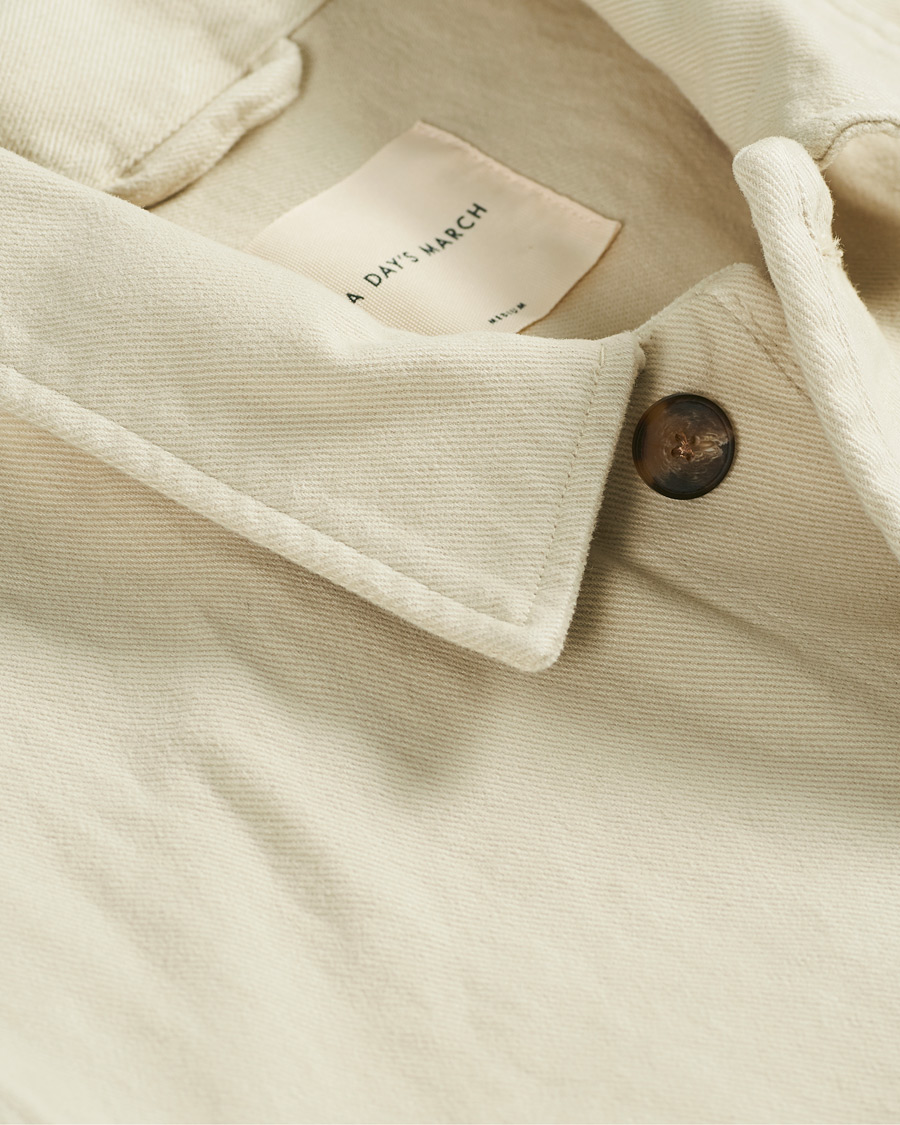 Homme | Chemises | A Day's March | Sturdy Twill Patch Pocket Overshirt Desert