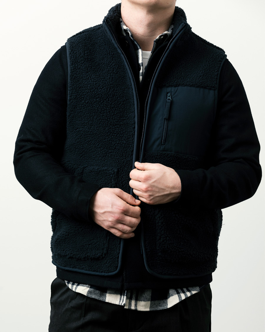 Homme | Pulls Et Tricots | A Day's March | Arvån Recycled Fleece Vest Navy