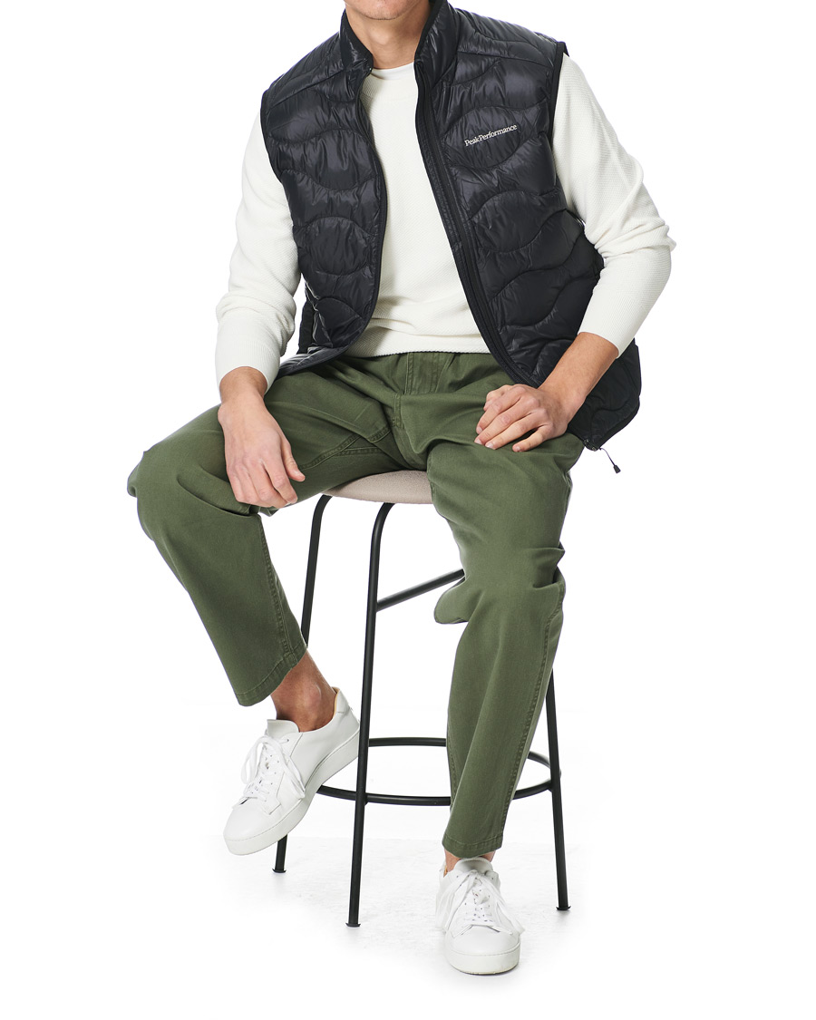 Homme | Manteaux Et Vestes | Peak Performance | Helium Vest Black