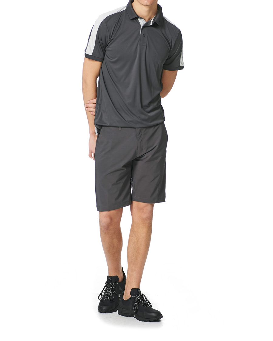 Homme | Shorts | Peak Performance | Flier Shorts Motion Grey