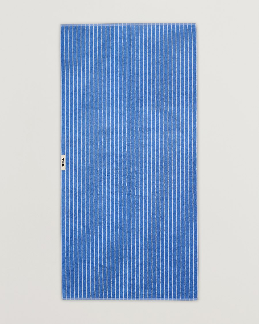 Homme | Tissus | Tekla | TeklaOrganic Terry Bath TowelClear Blue Stripes