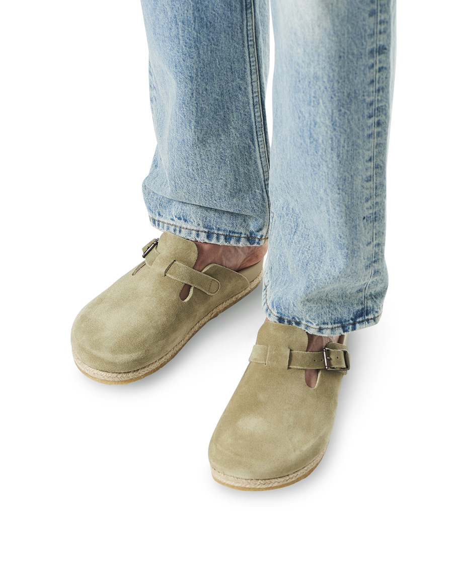 Homme | Yuketen Sal 1 Crepe Sole Sandals Desert Suede | Yuketen | Sal 1 Crepe Sole Sandals Desert Suede