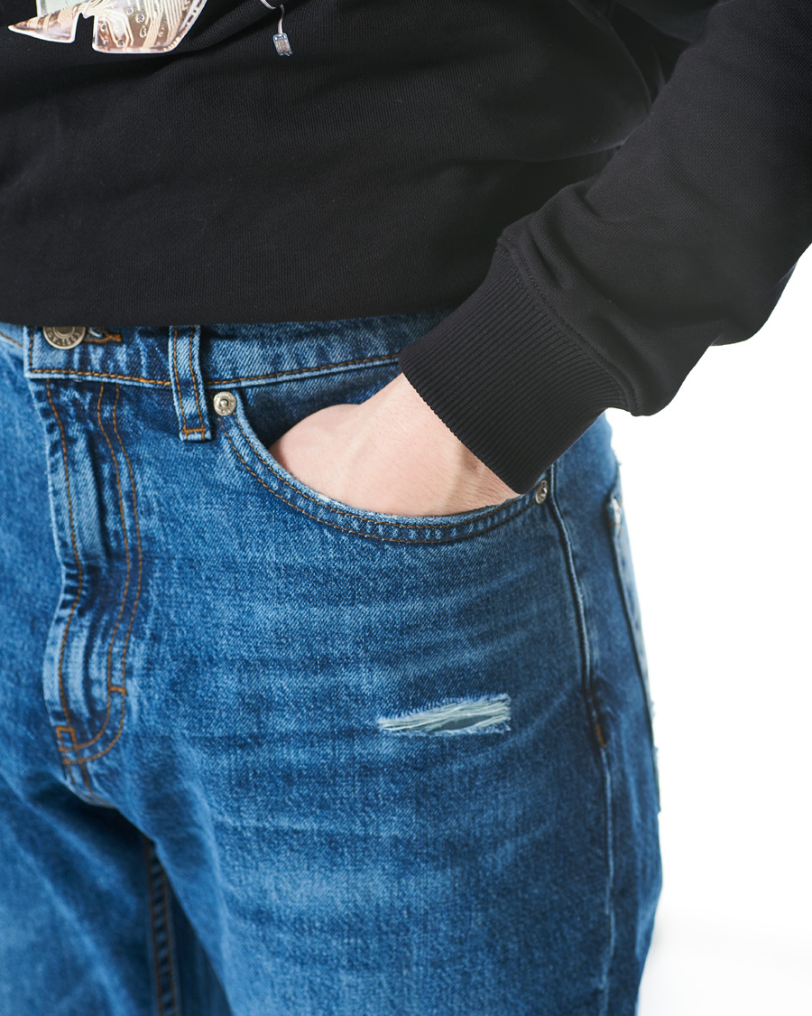 Homme | Jeans | HUGO | 677 Regular Fit Distressed Jeans Medium Blue