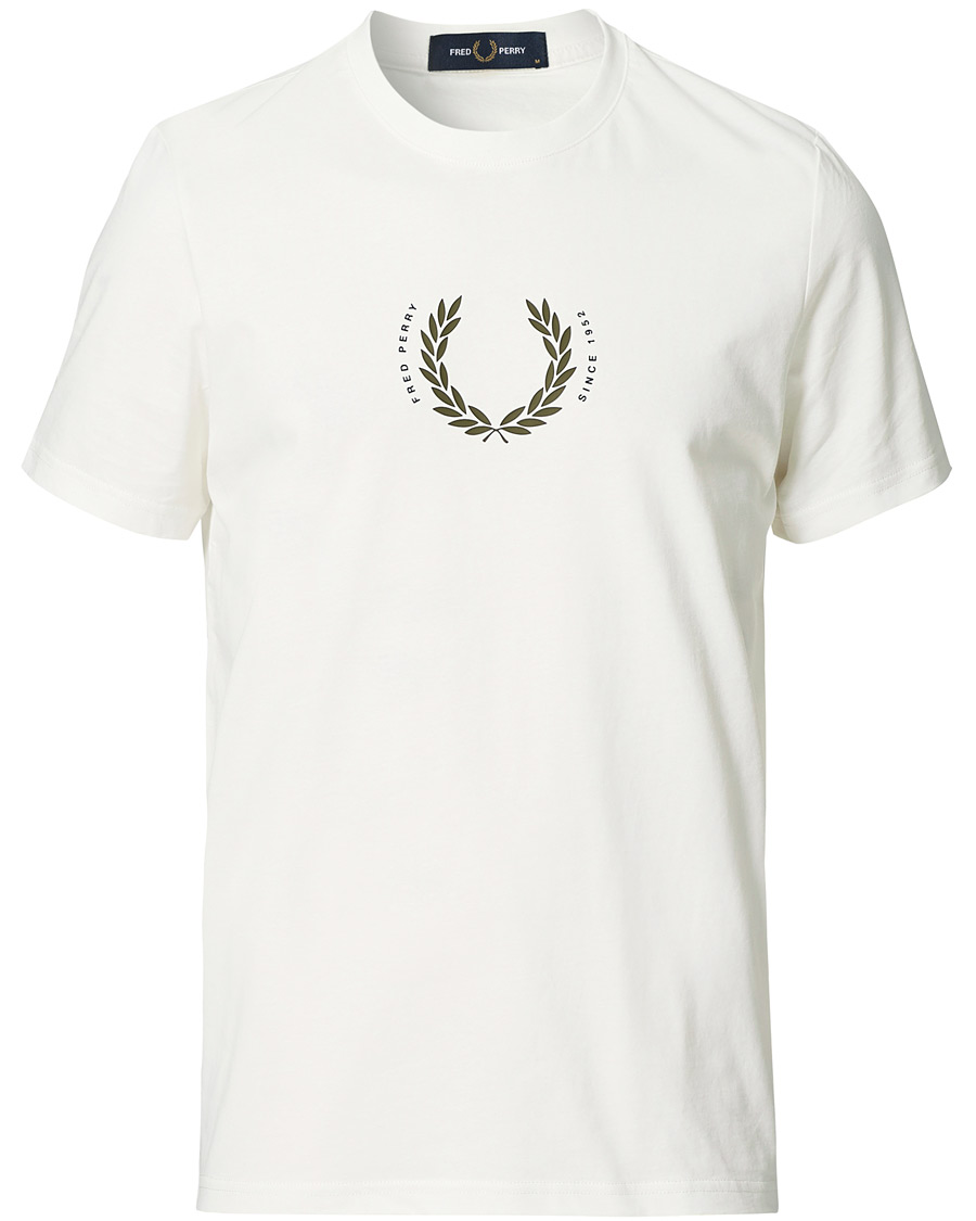 Heren | T-shirts | Fred Perry | Laurel Wreath Tee Snow White