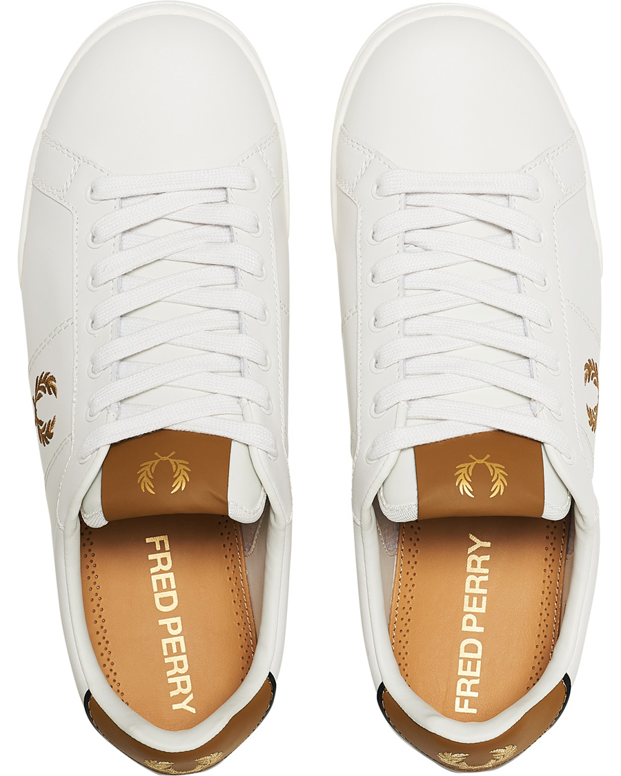 Homme | Fred Perry B722 Leather Sneaker Porcelain | Fred Perry | B722 Leather Sneaker Porcelain