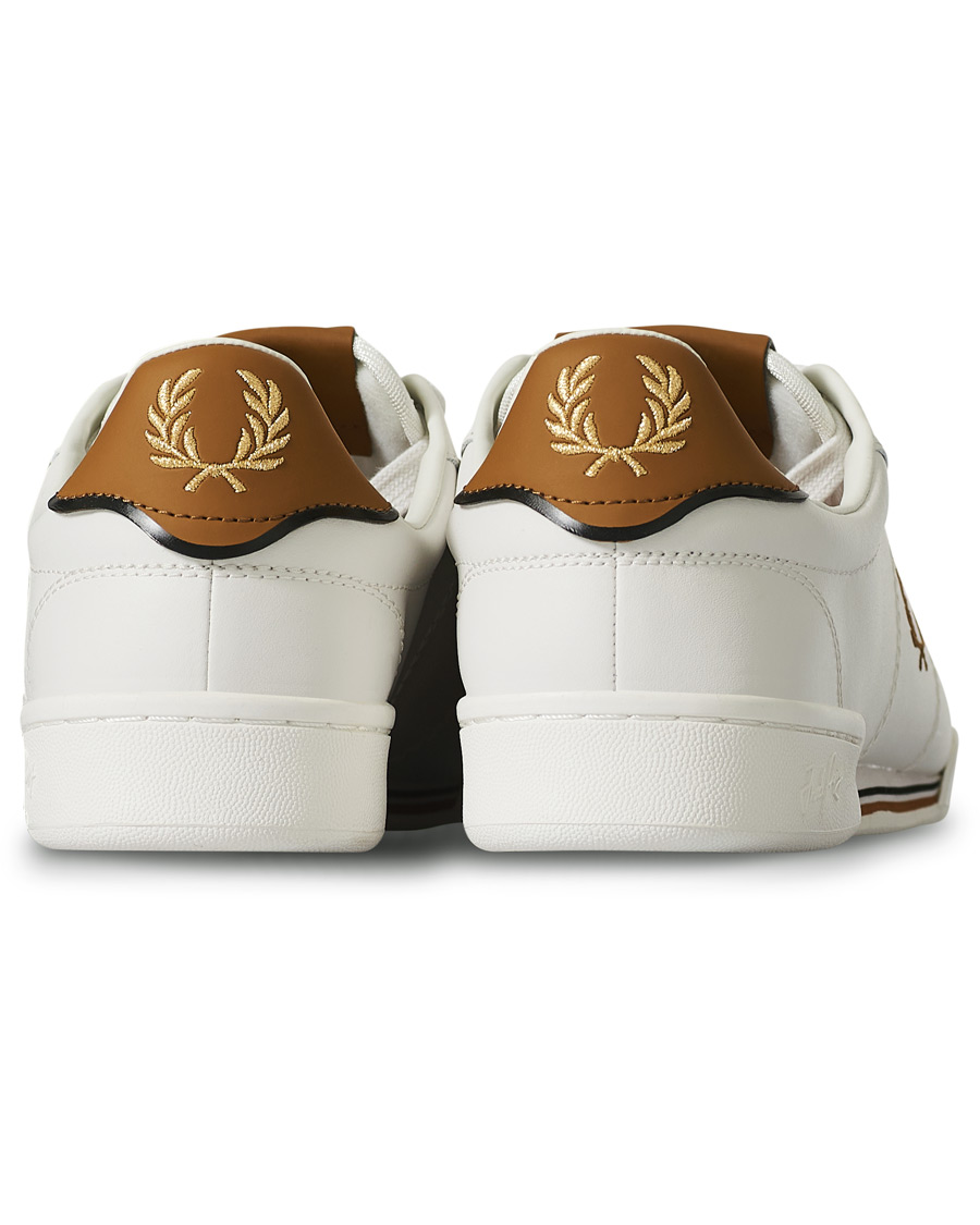 Homme | Fred Perry B722 Leather Sneaker Porcelain | Fred Perry | B722 Leather Sneaker Porcelain