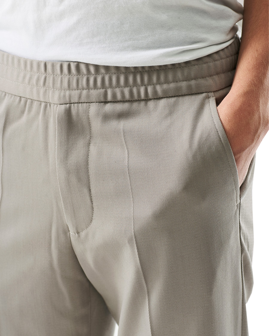 Homme | Pantalons | Filippa K | Terry Cropped Trousers Light Taupe
