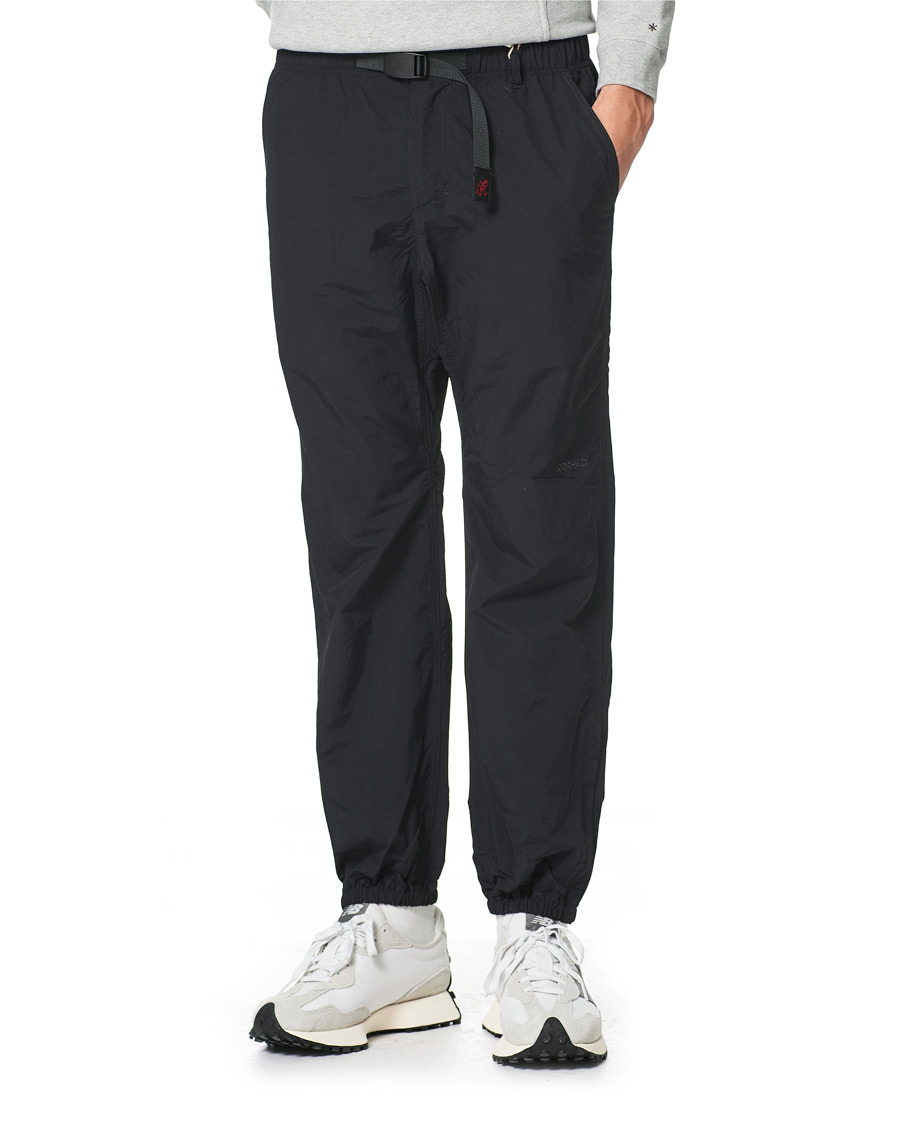 Heren | Broeken | Gramicci | Nylon Packable Track Pants Black