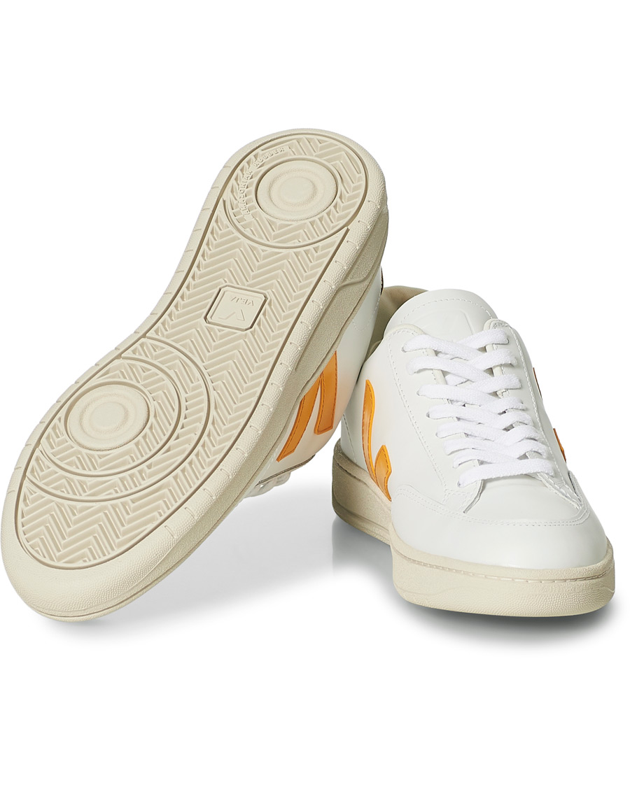 Homme | Veja V-12 Leather Sneaker Extra White/Ouro | Veja | V-12 Leather Sneaker Extra White/Ouro