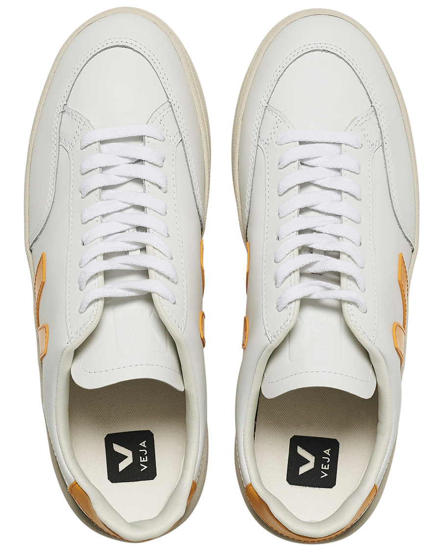 Homme | Veja V-12 Leather Sneaker Extra White/Ouro | Veja | V-12 Leather Sneaker Extra White/Ouro