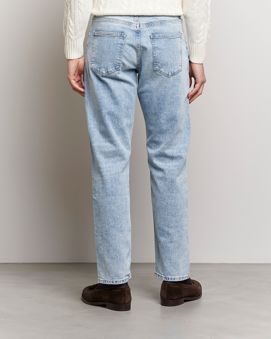 Homme | Jeans | Oscar Jacobson | Johan Straight Fit Cotton Stretch Jeans Light Wash