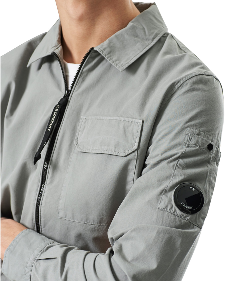 Homme | Chemises | C.P. Company | Garment Dyed Gabardine Zip Shirt Jacket Light Grey