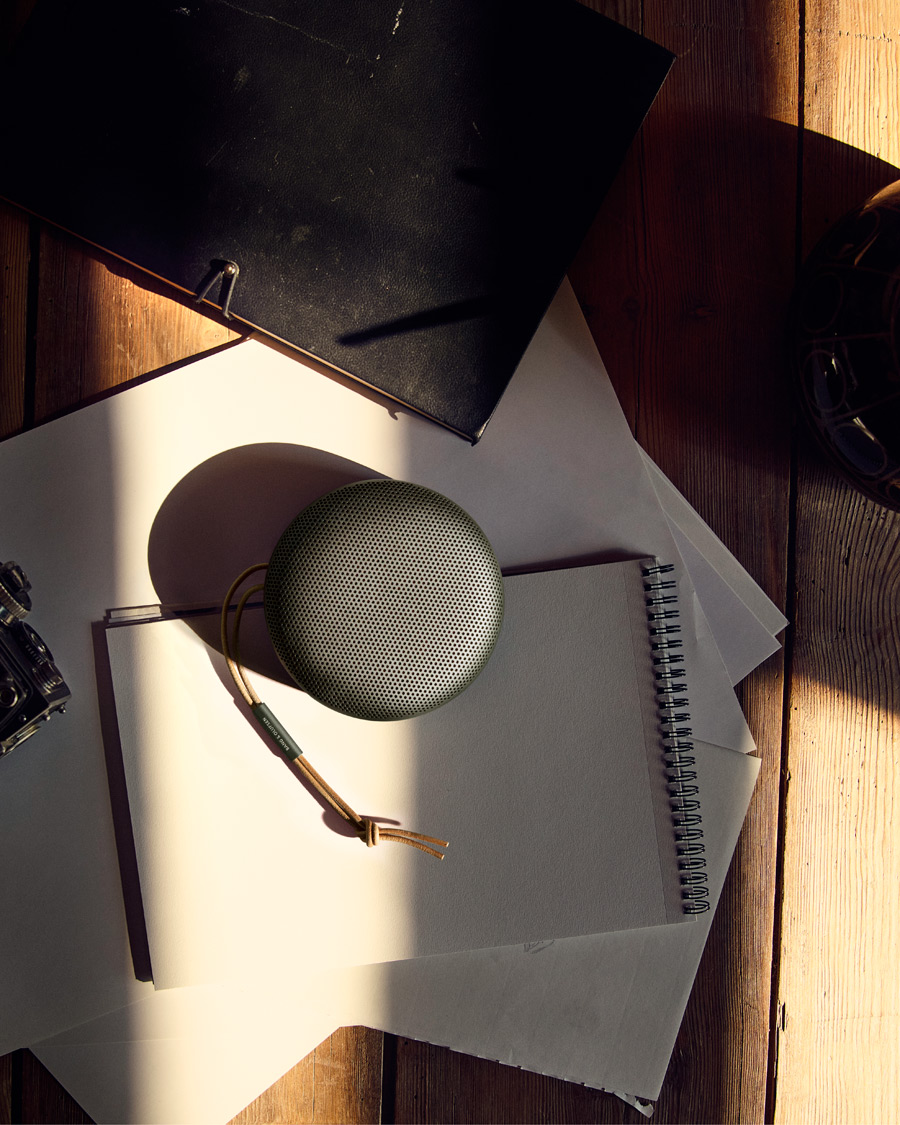 Heren | Bang & Olufsen Beosound A1 2nd Gen Waterproof Speaker Black Anthracite | Bang & Olufsen | Beosound A1 2nd Gen Waterproof Speaker Black Anthracite