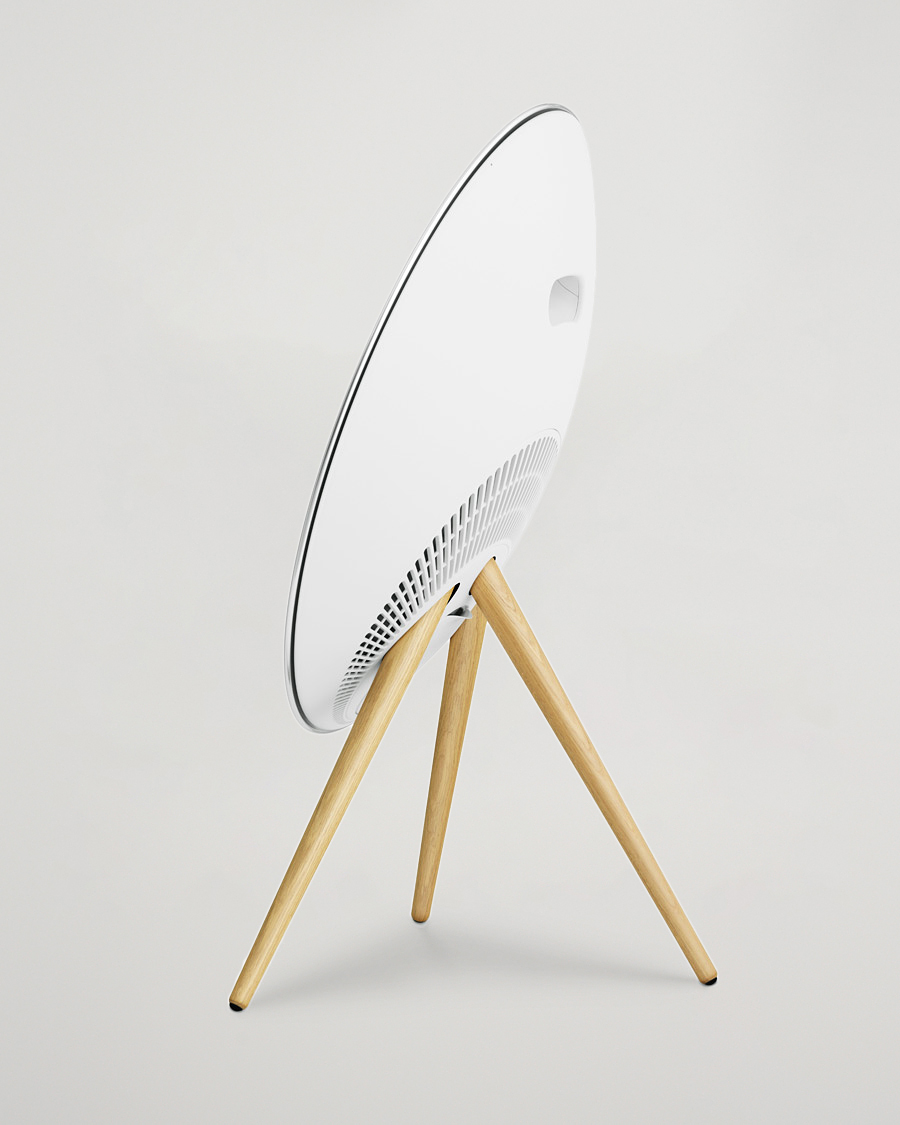 Homme | Pour Les Connaisseurs | Bang & Olufsen | Beoplay A9 Wireless Speaker White