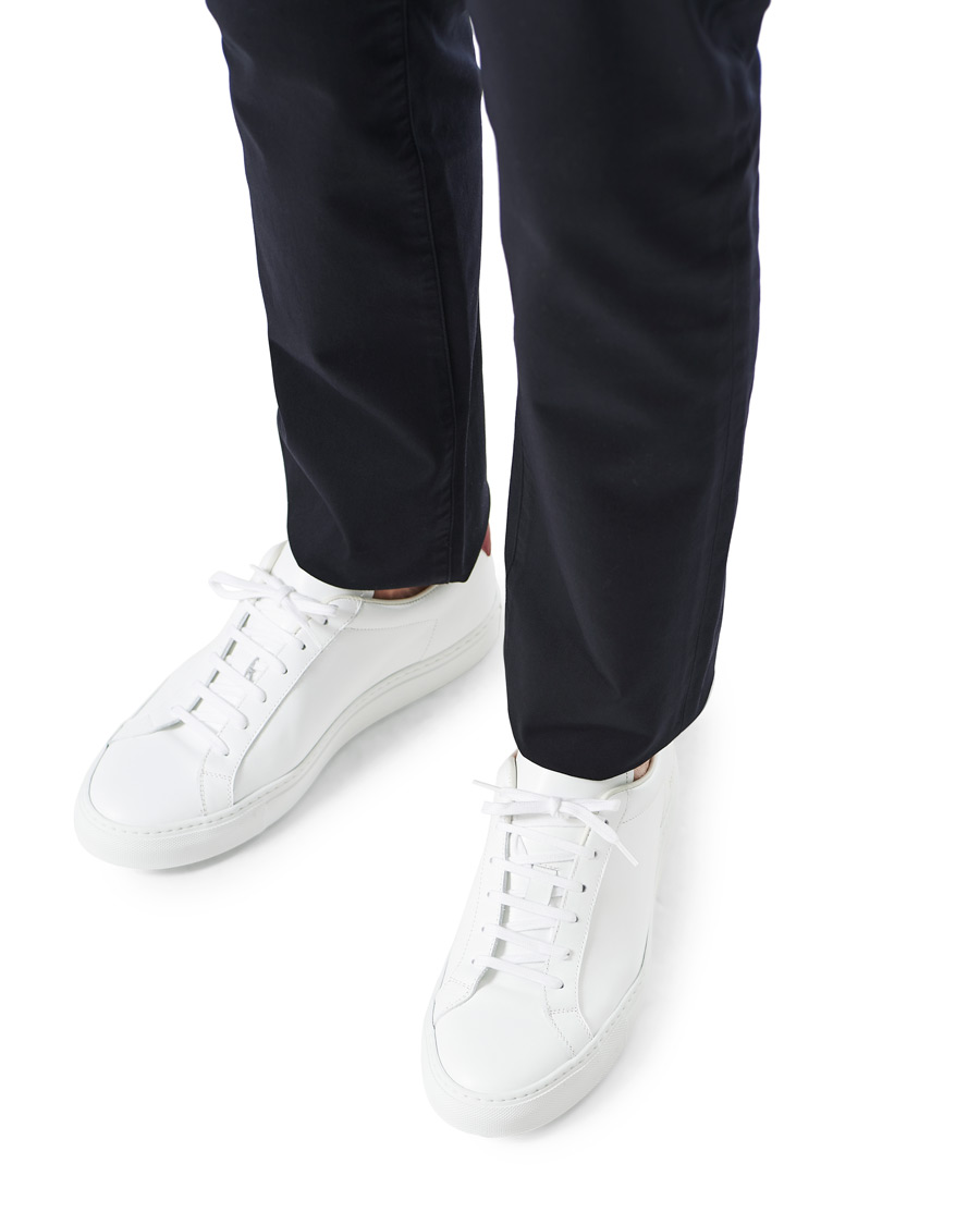 Homme | Common Projects Retro Low Sneaker White/Red | Common Projects | Retro Low Sneaker White/Red