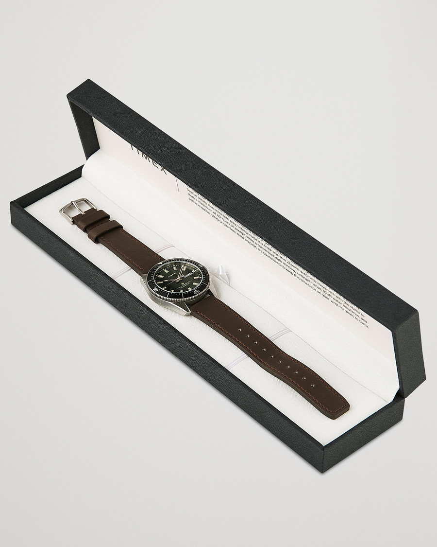 Homme | Timex Waterbury Diver Automatic 40mm Leather/Green Dial | Timex | Waterbury Diver Automatic 40mm Leather/Green Dial
