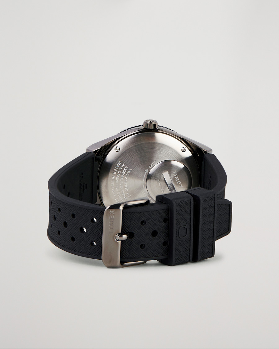 Heren | Timex Q Diver GMT 38mm Rubber Strap Black/Grey | Timex | Q Diver GMT 38mm Rubber Strap Black/Grey