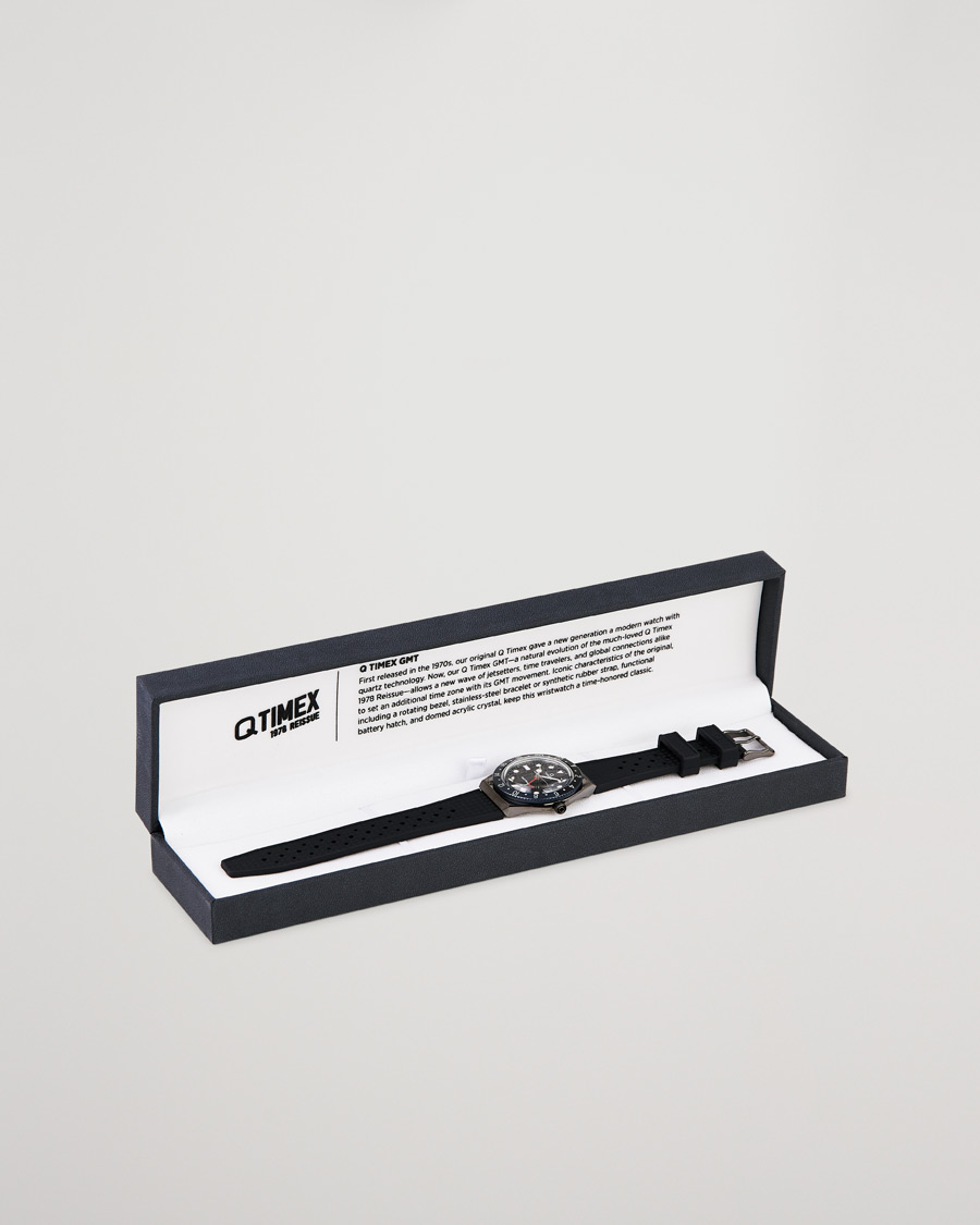 Heren | Timex Q Diver GMT 38mm Rubber Strap Black/Grey | Timex | Q Diver GMT 38mm Rubber Strap Black/Grey