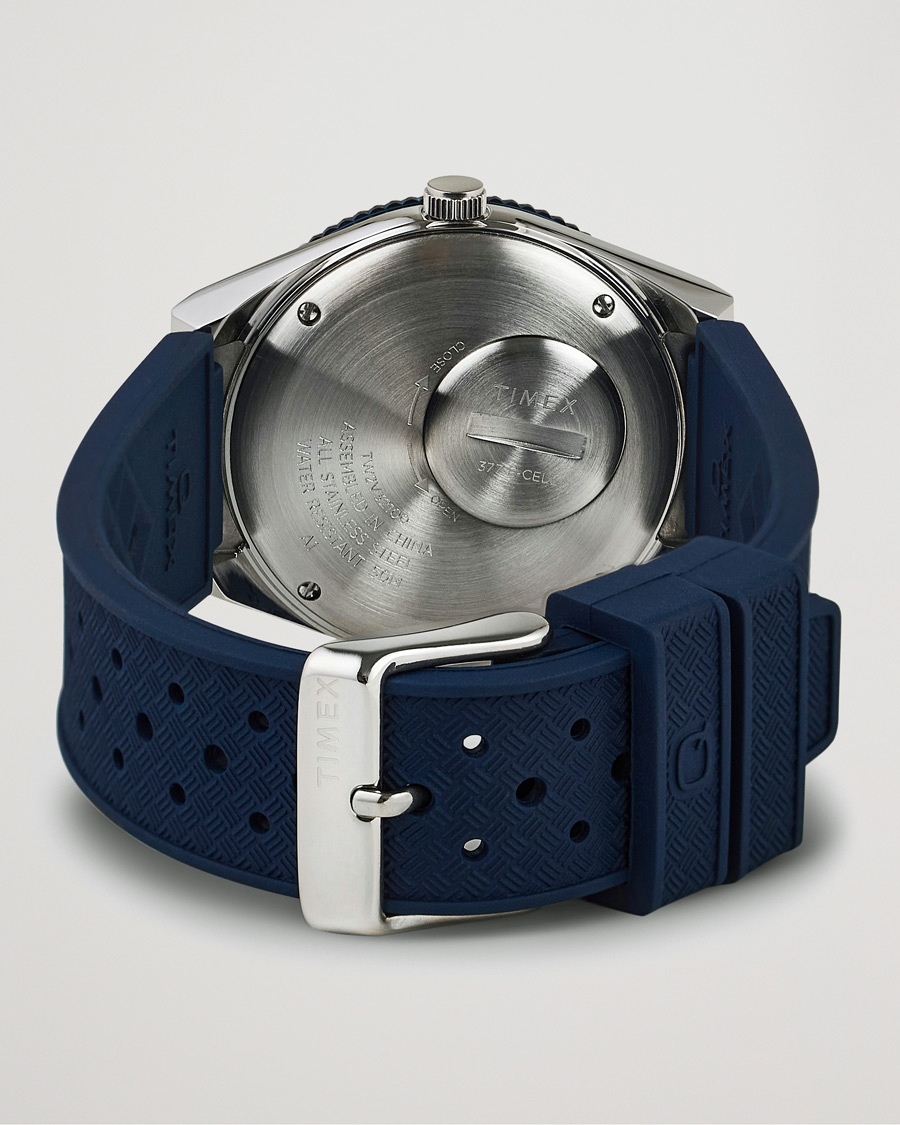 Heren | Timex Q Diver 38mm Rubber Strap Blue/Red | Timex | Q Diver 38mm Rubber Strap Blue/Red