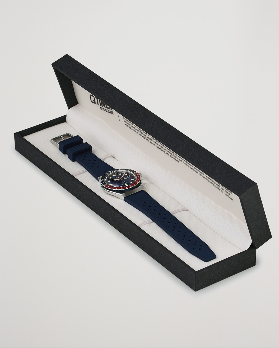 Heren | Timex Q Diver 38mm Rubber Strap Blue/Red | Timex | Q Diver 38mm Rubber Strap Blue/Red