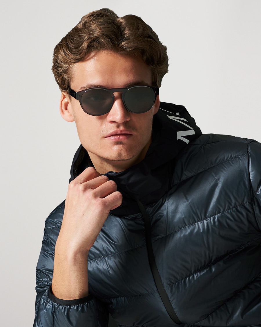 Heren | Moncler Lunettes ML0209 Polarized Sunglasses Shiny Black/Smoke | Moncler Lunettes | ML0209 Polarized Sunglasses Shiny Black/Smoke