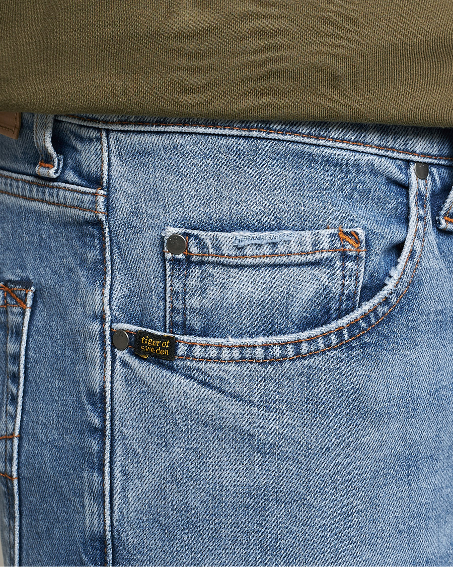 Homme | Jeans | Tiger of Sweden | Pistolero Stretch Cotton Jeans Meduim Blue