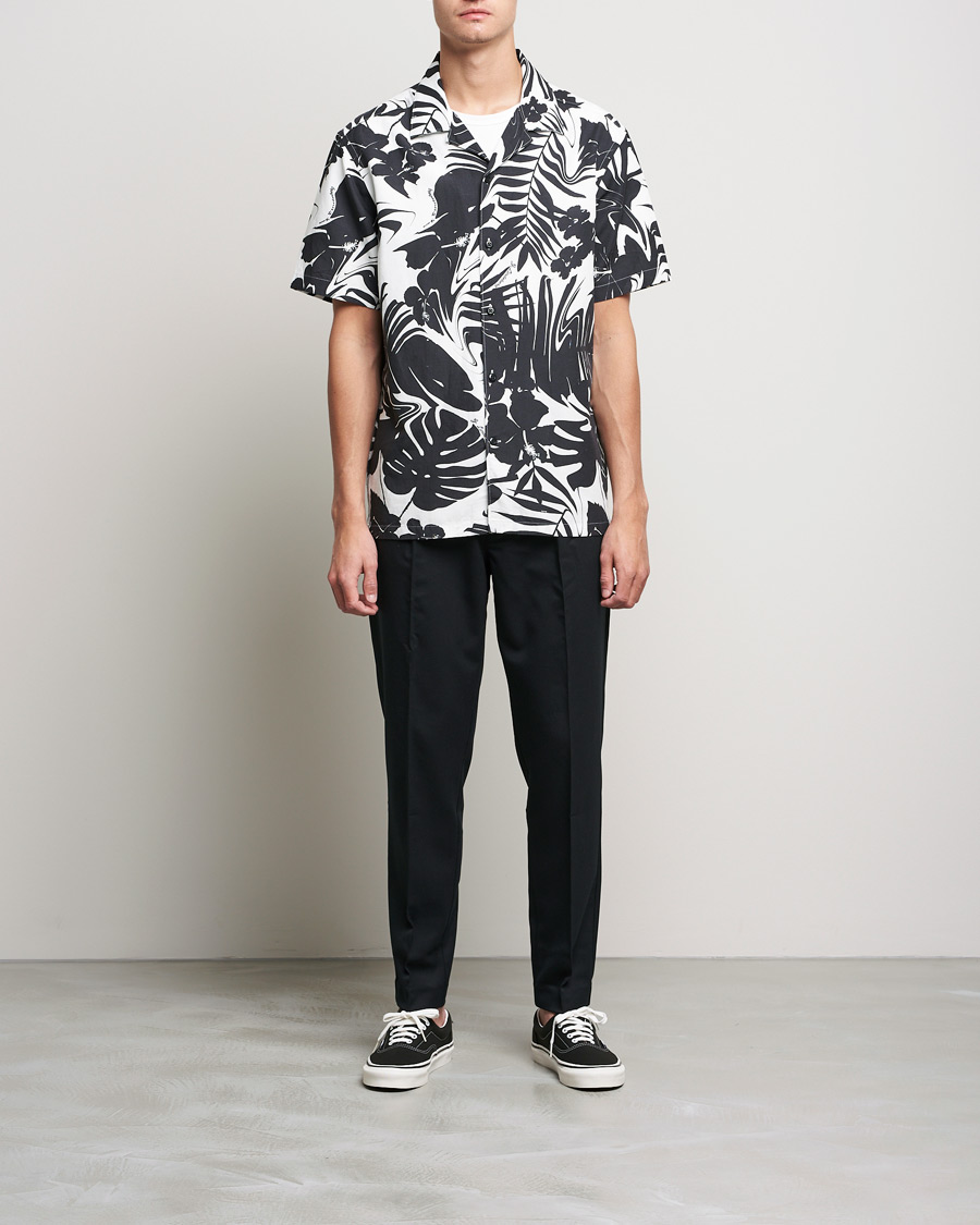 Heren | Overhemden | J.Lindeberg | Elio Hibiscus Print Short Sleeve Shirt White/Black