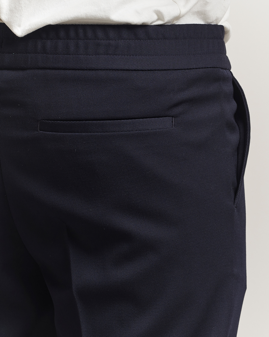 Heren | Broeken | Filippa K | Terry Gabardine Cropped Turn Up Trousers Navy