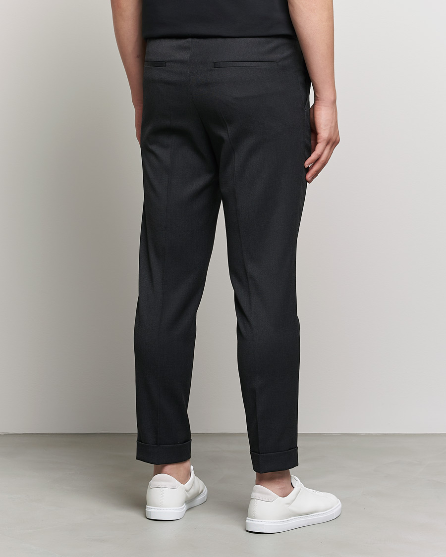 Homme | Pantalons | Filippa K | Terry Gabardine Cropped Turn Up Trousers Anthracite