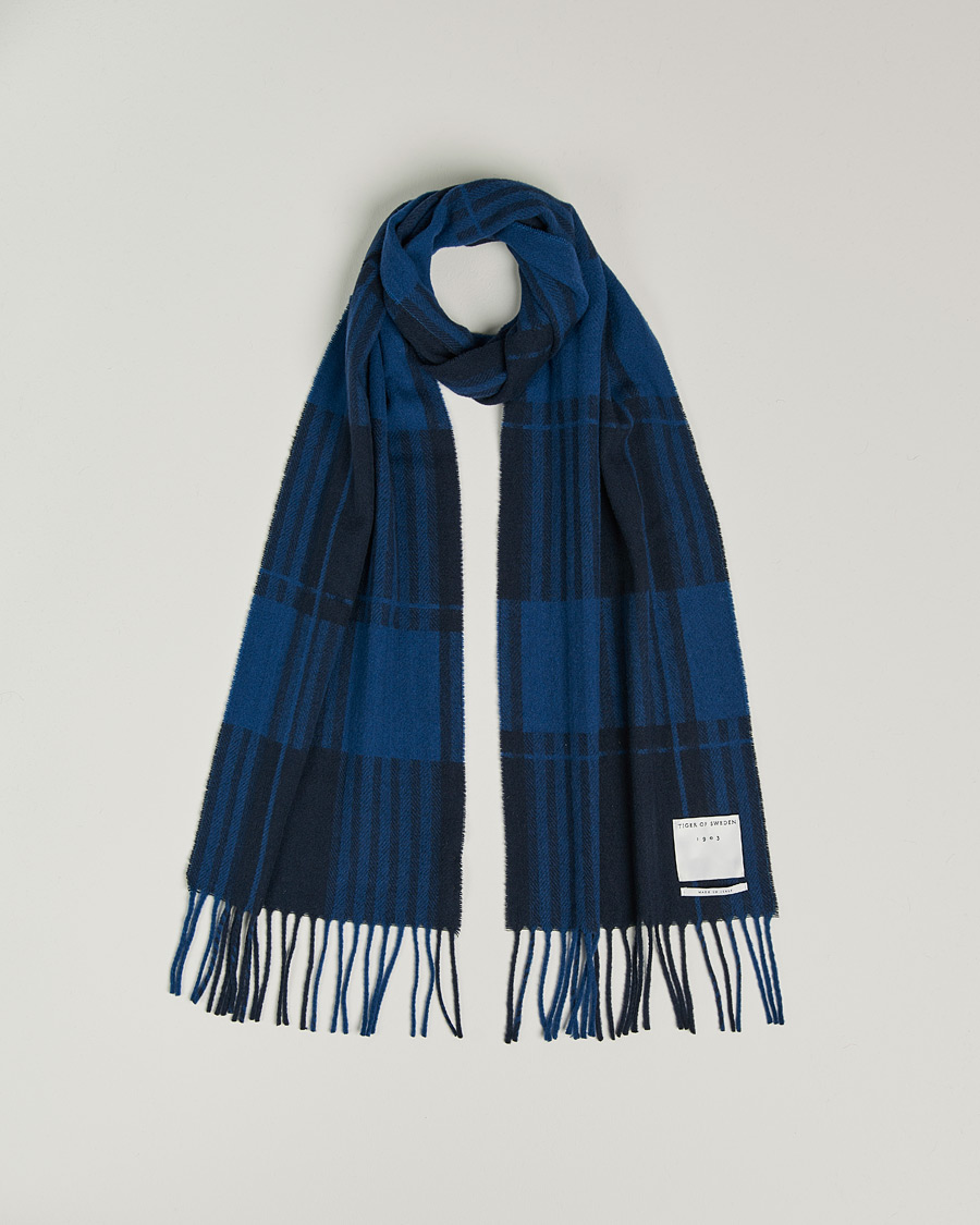 Heren | Tiger of Sweden Sylanc Wool Scarf Dusty Blue | Tiger of Sweden | Sylanc Wool Scarf Dusty Blue