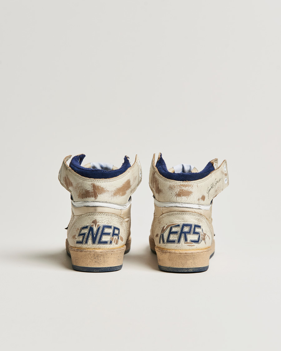 Homme | Golden Goose Deluxe Brand Sky Star Vintage Basket Sneaker White/Dark Blue | Golden Goose | Deluxe Brand Sky Star Vintage Basket Sneaker White/Dark Blue