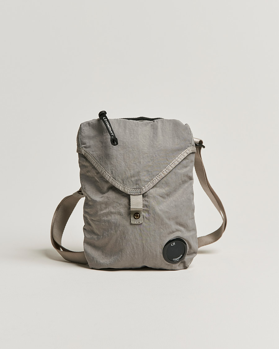 Heren | C.P. Company Nylon B Shoulder Bag Grey | C.P. Company | Nylon B Shoulder Bag Grey