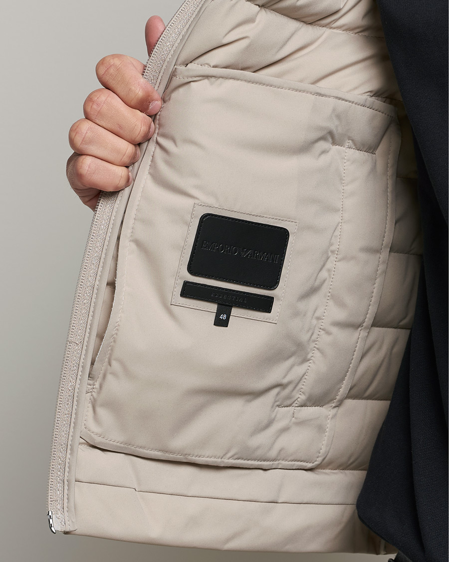 Homme | Manteaux Et Vestes | Emporio Armani | Light Down Vest Beige
