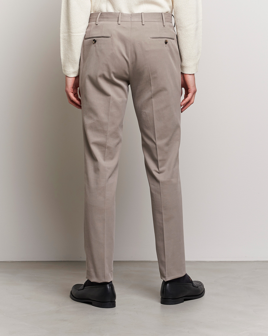 Homme | Pantalons | PT01 | Slim Fit Pleated Cotton/Cashmere Chinos Beige